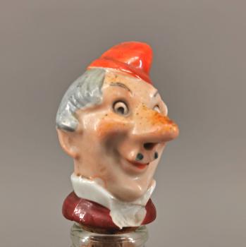 Flaschenausgießer /Schnapsnase Mann