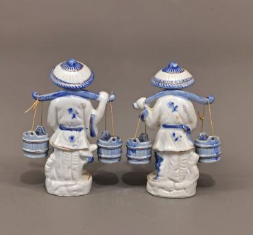 Nippesfigurenpaar asiatische Wasserträger/Fischer