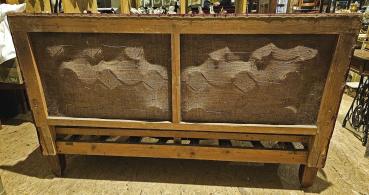 Plüschsofa Jugendstil