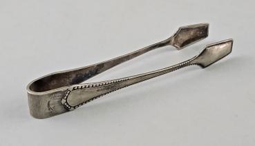Versilberte Zuckerzange Perlbandrelief L 12 cm