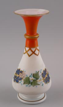 Opalinglas-Vase .