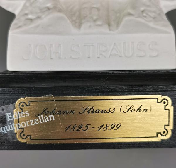 Bochmann, Büste Strauss