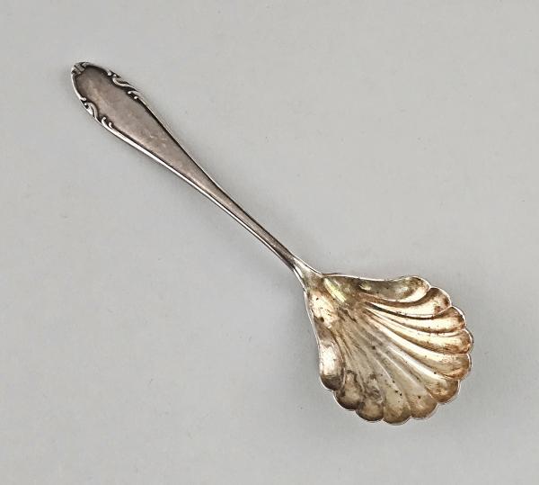 Versilberter Sahnelöffel Sibefa 80er Auflage Muschelform L14,5cm