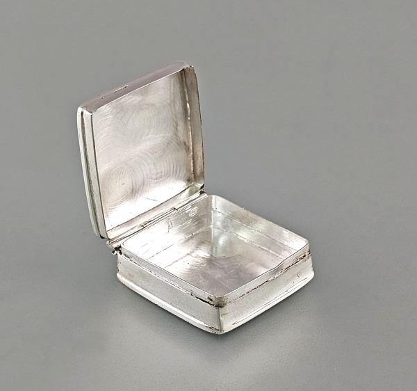 Pillendose 3x3x1cm