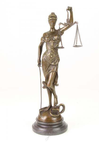 Bronze Skulptur Justitia